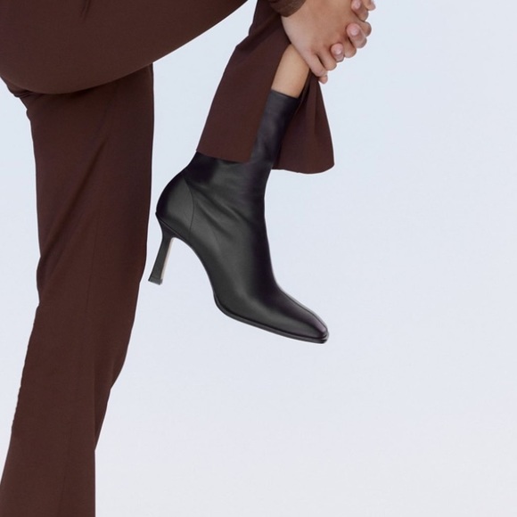 Zara cow leather boots bloggers fav - Picture 4 of 9